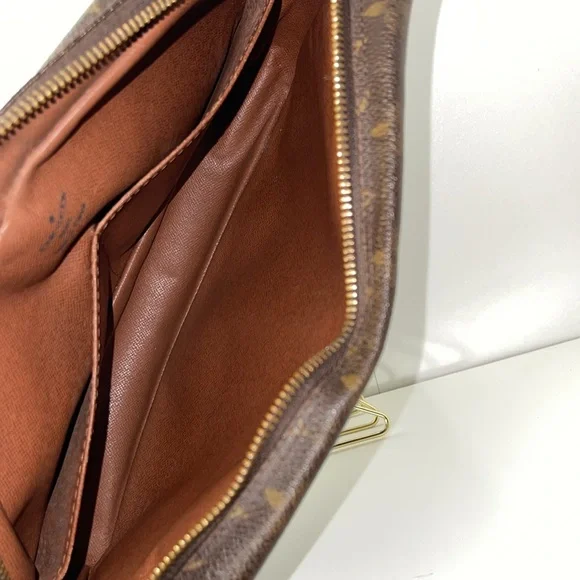 Authentic Louis Vuitton Compiegne Bag - Picture 9 of 14